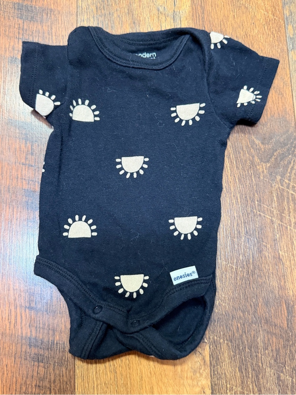 Gerber Black Short-Sleeve Onesie with Cream Sun Motif